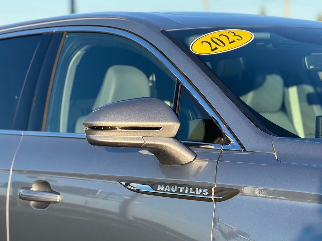 2023 Lincoln Nautilus Reserve