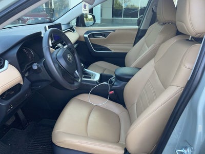 2023 Toyota RAV4 XLE Premium