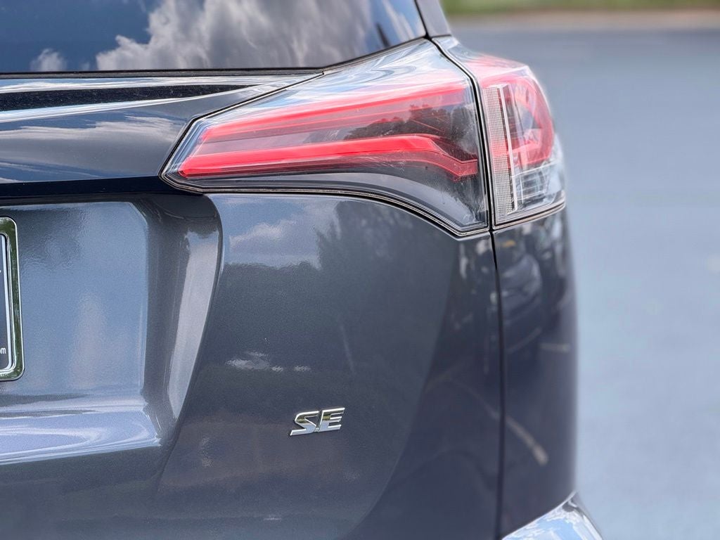 2016 Toyota RAV4 SE