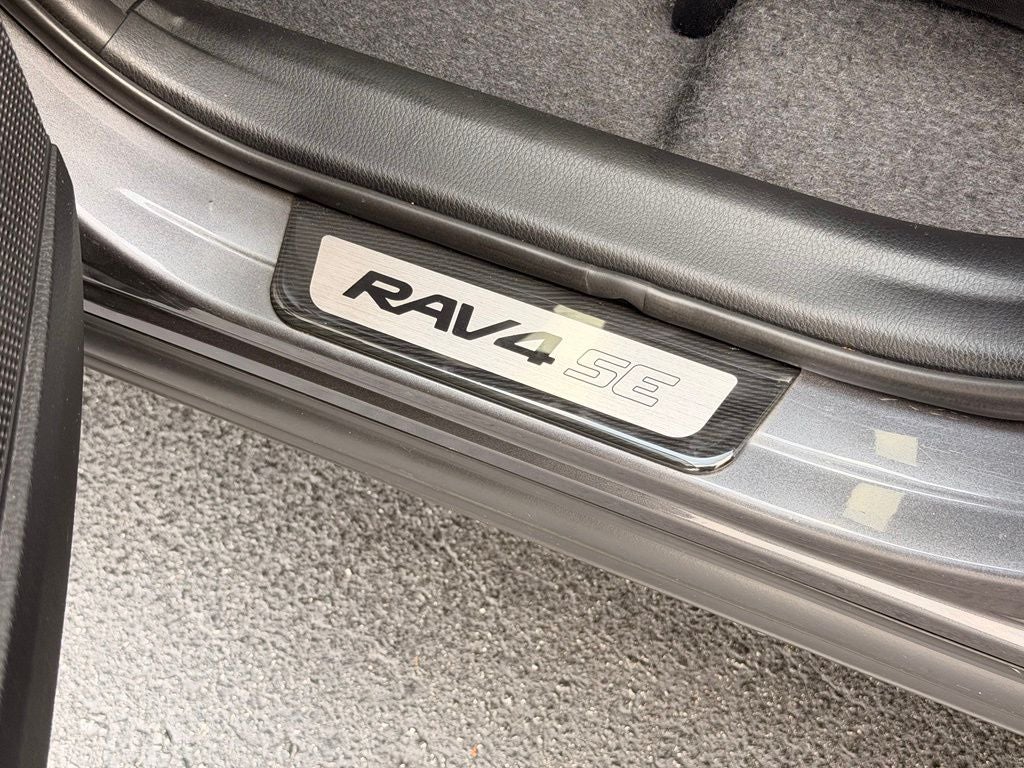 2016 Toyota RAV4 SE