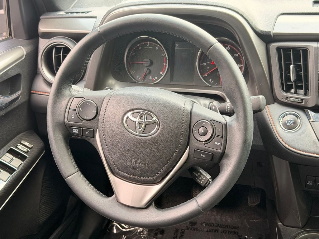 2016 Toyota RAV4 SE
