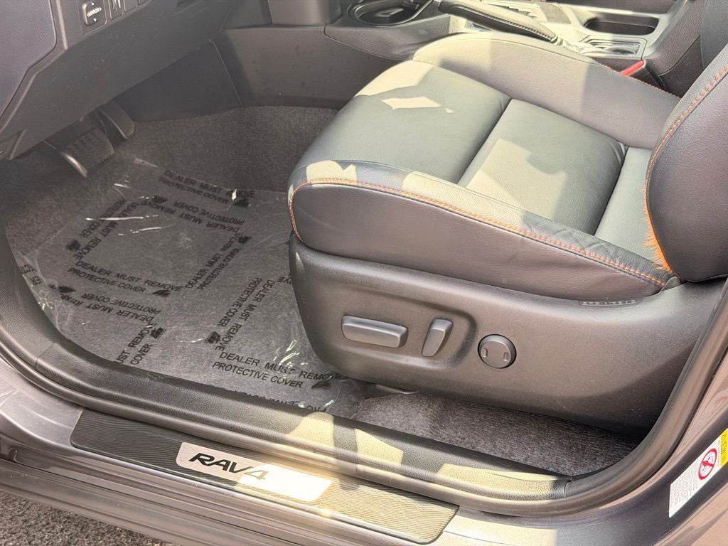 2016 Toyota RAV4 SE