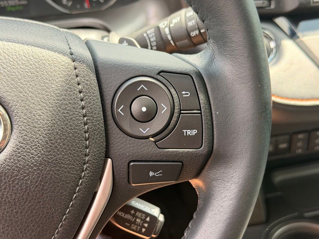 2016 Toyota RAV4 SE