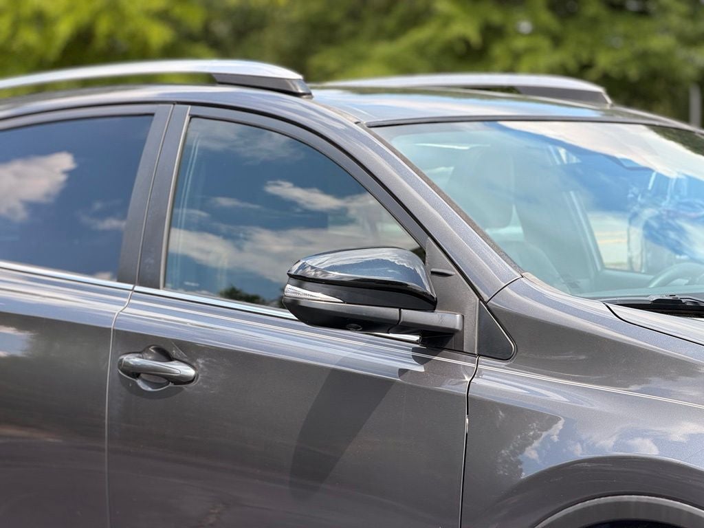 2016 Toyota RAV4 SE