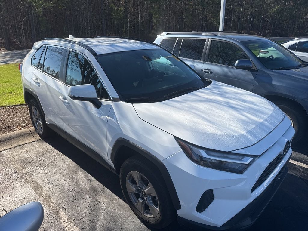 2023 Toyota RAV4 XLE