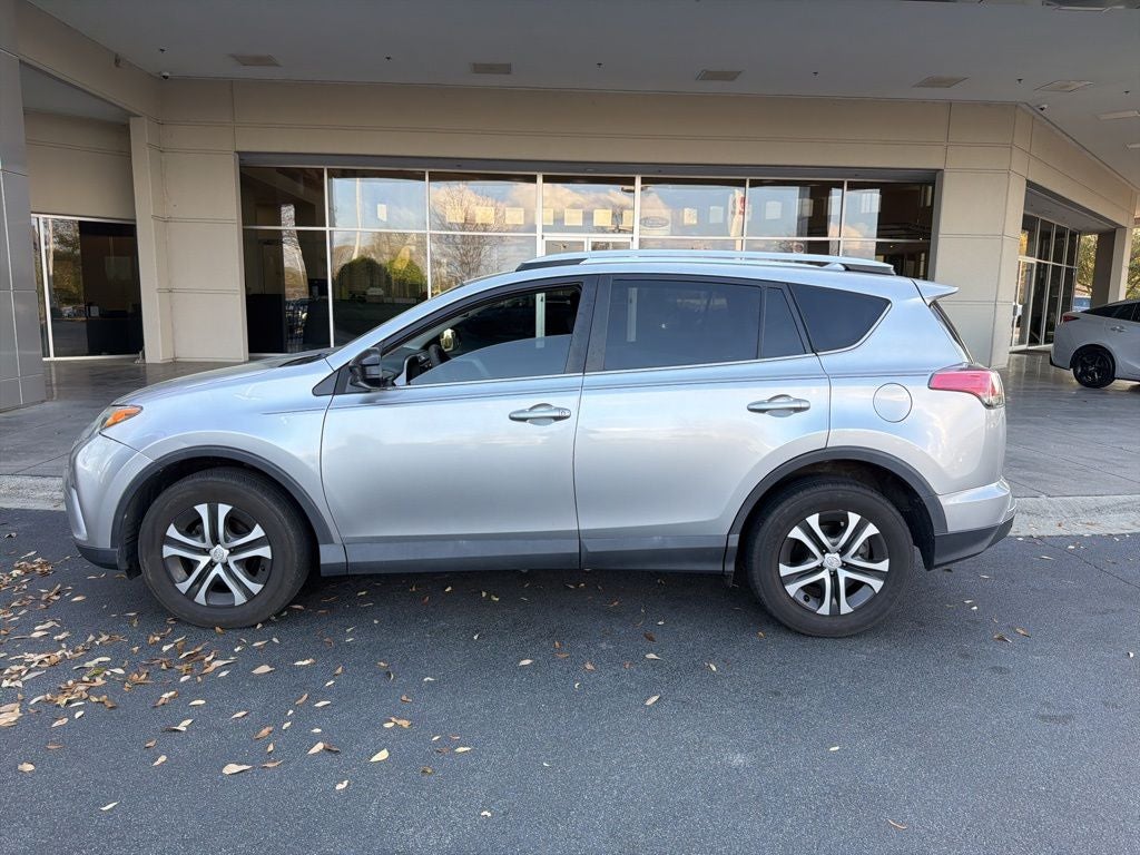 2016 Toyota RAV4 LE