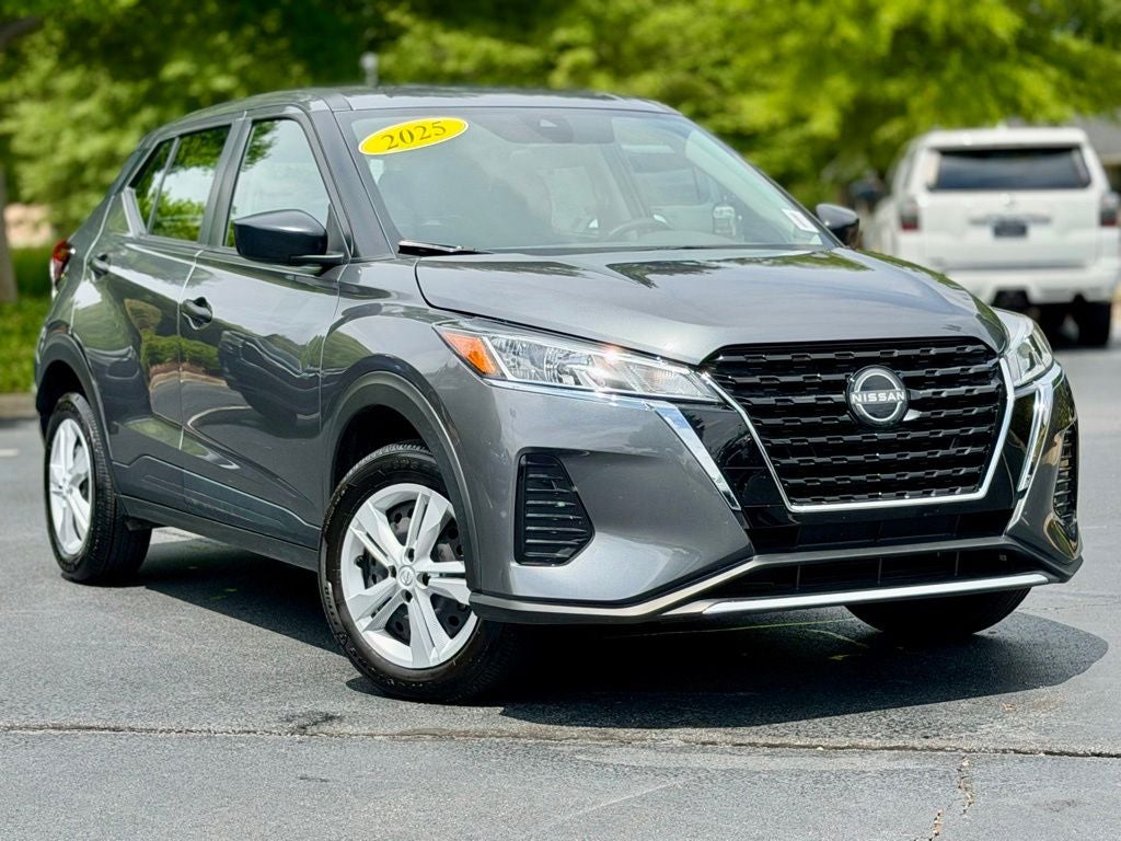 2025 Nissan Kicks Play S
