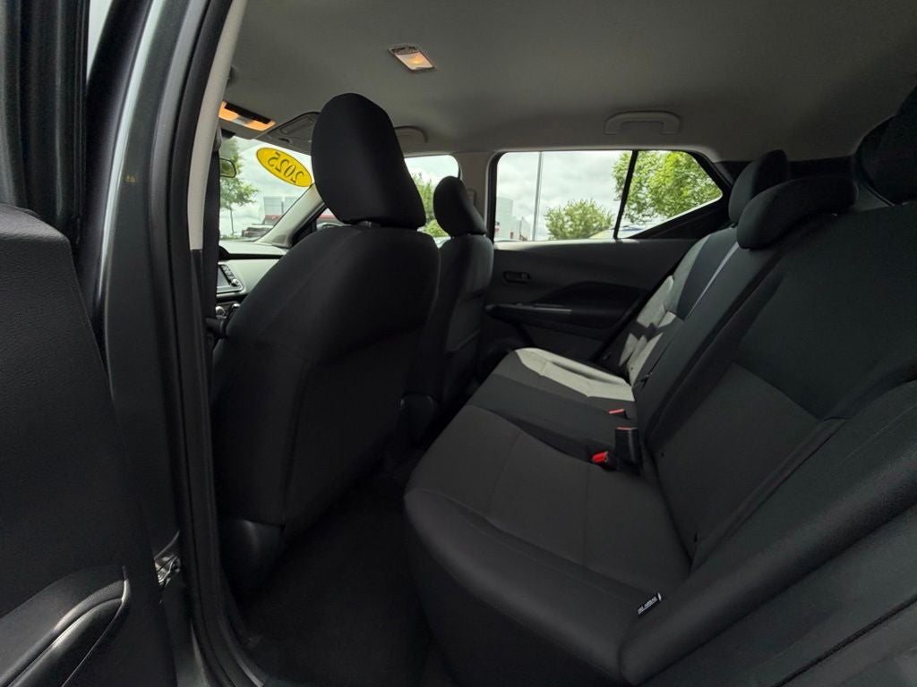 2025 Nissan Kicks Play S