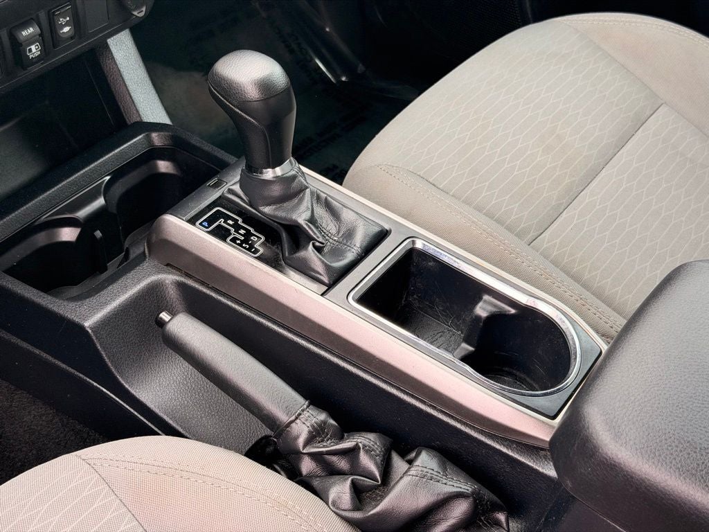 2019 Toyota Tacoma SR5 V6