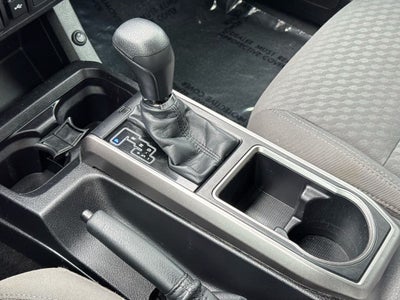 2022 Toyota Tacoma SR5 V6