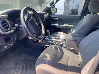 2017 Toyota Tacoma SR5 V6