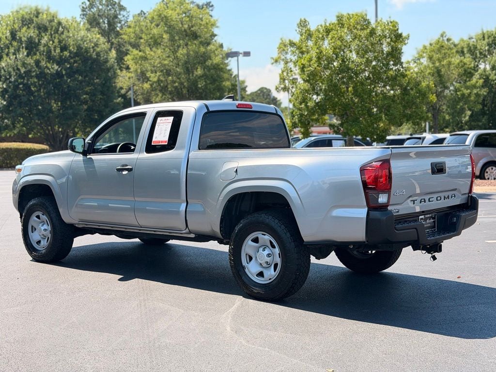2022 Toyota Tacoma SR