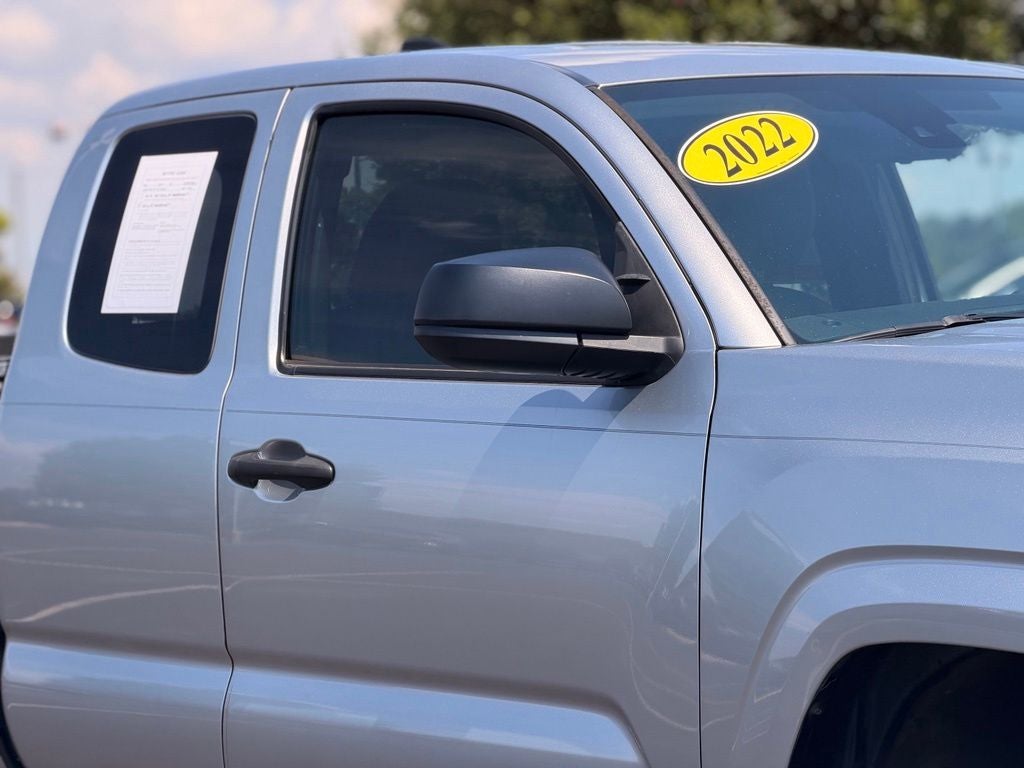2022 Toyota Tacoma SR