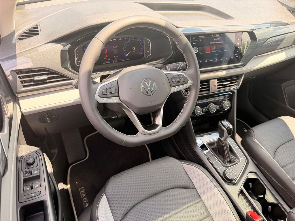 2023 Volkswagen Taos 1.5T SEL
