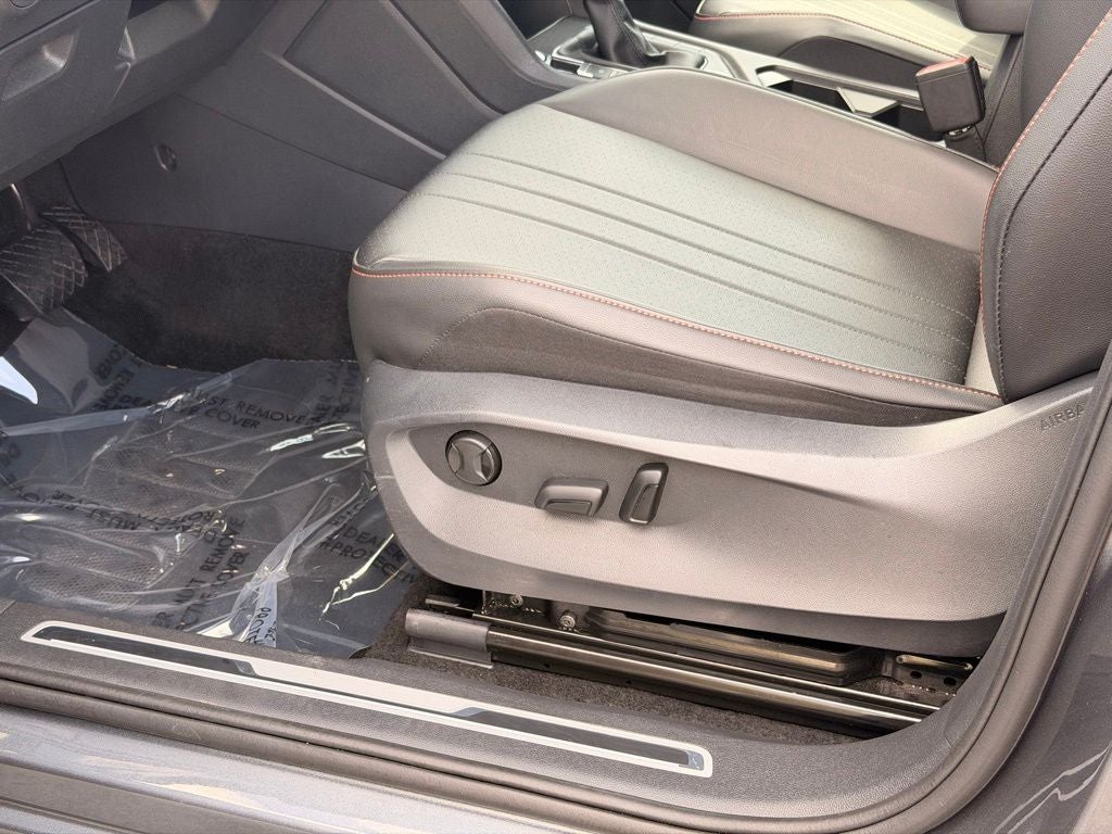 2024 Volkswagen Tiguan 2.0T Wolfsburg Edition