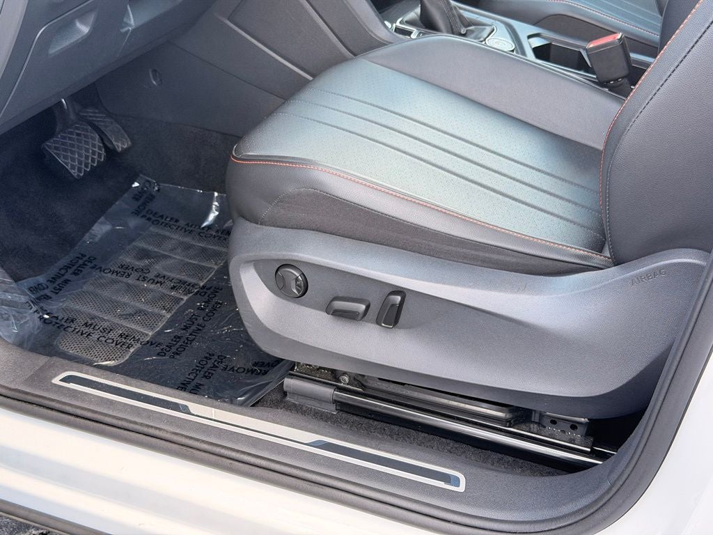 2024 Volkswagen Tiguan 2.0T Wolfsburg Edition