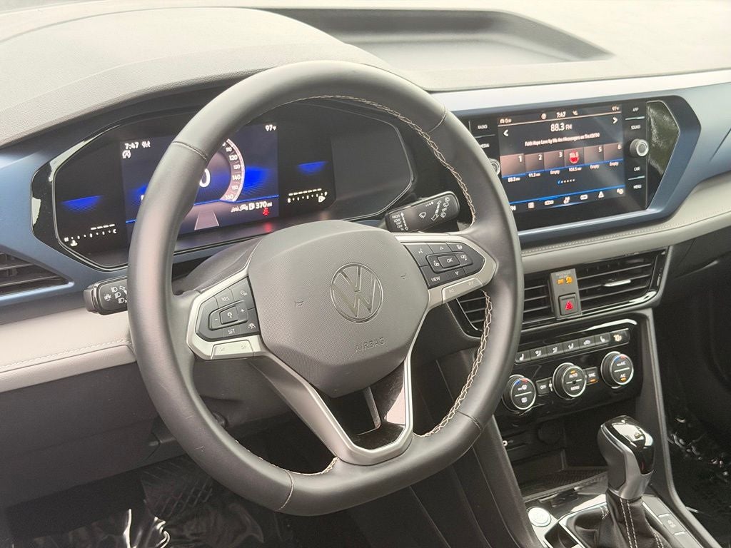 2024 Volkswagen Taos 1.5T SE