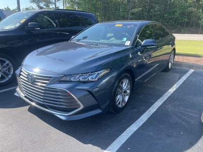 2021 Toyota Avalon Hybrid XLE Plus
