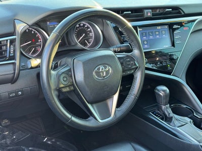 2018 Toyota Camry SE