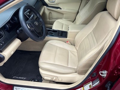 2017 Toyota Camry Hybrid XLE