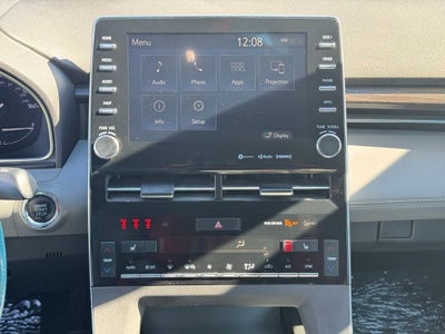 2019 Toyota Avalon XLE