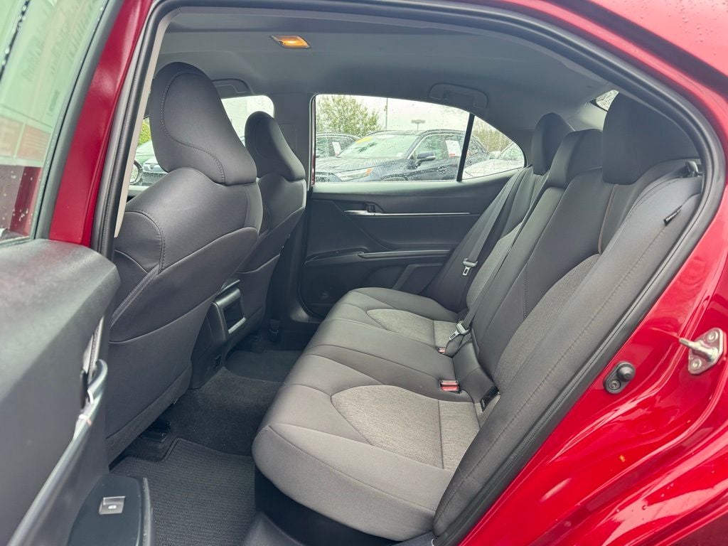 2020 Toyota Camry Hybrid LE