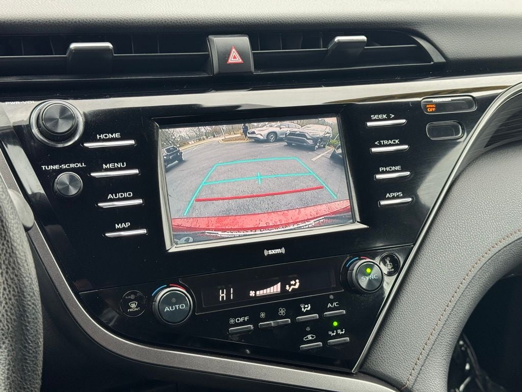 2020 Toyota Camry Hybrid LE