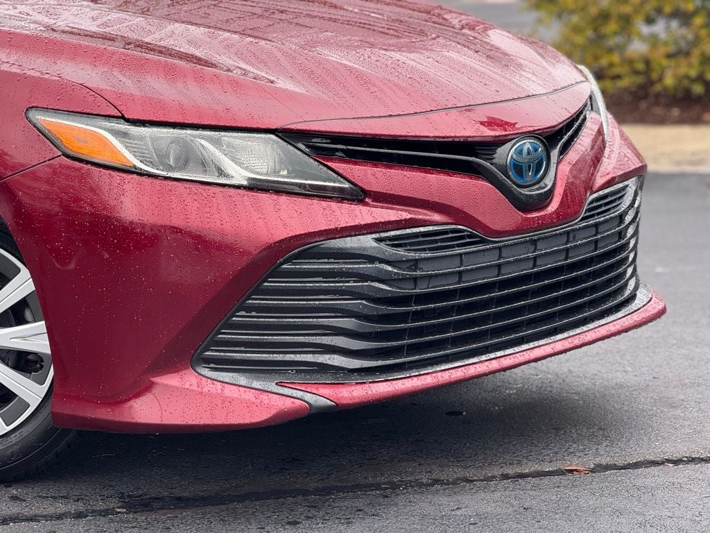 2020 Toyota Camry Hybrid LE