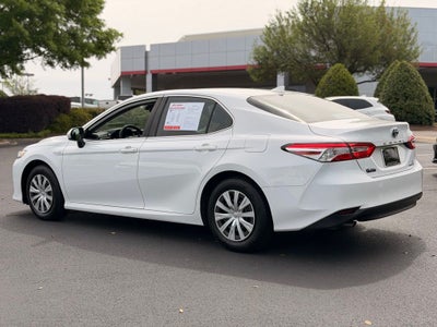 2020 Toyota Camry Hybrid LE