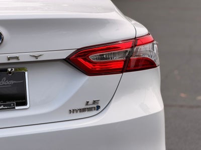 2020 Toyota Camry Hybrid LE