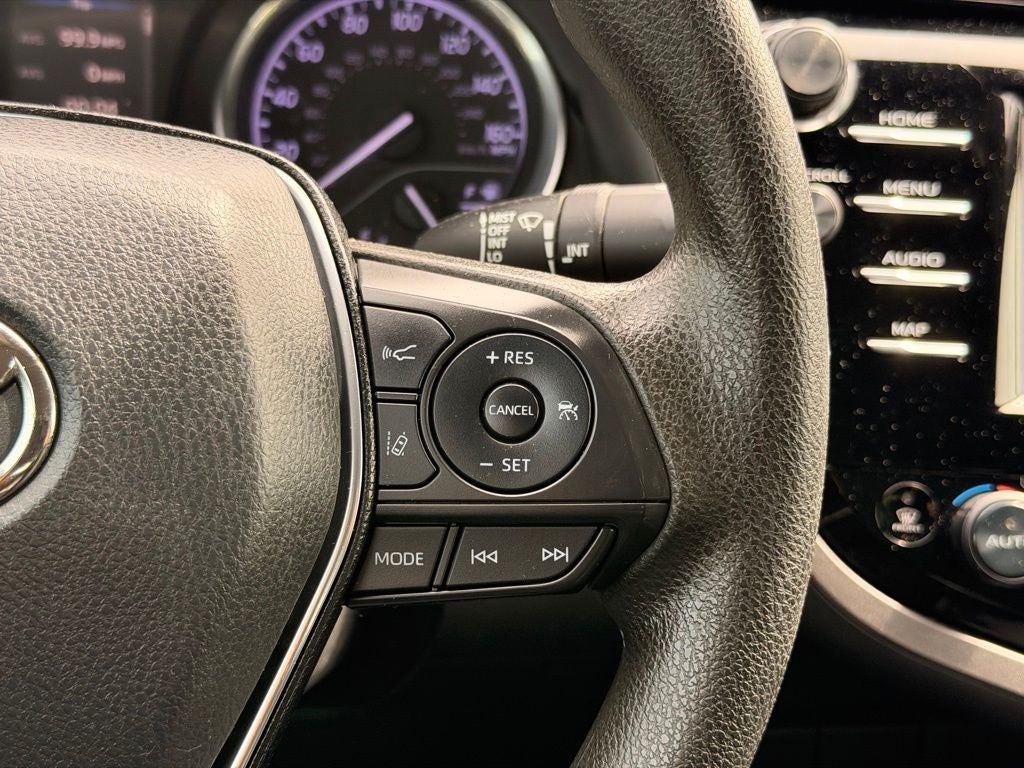 2020 Toyota Camry Hybrid LE