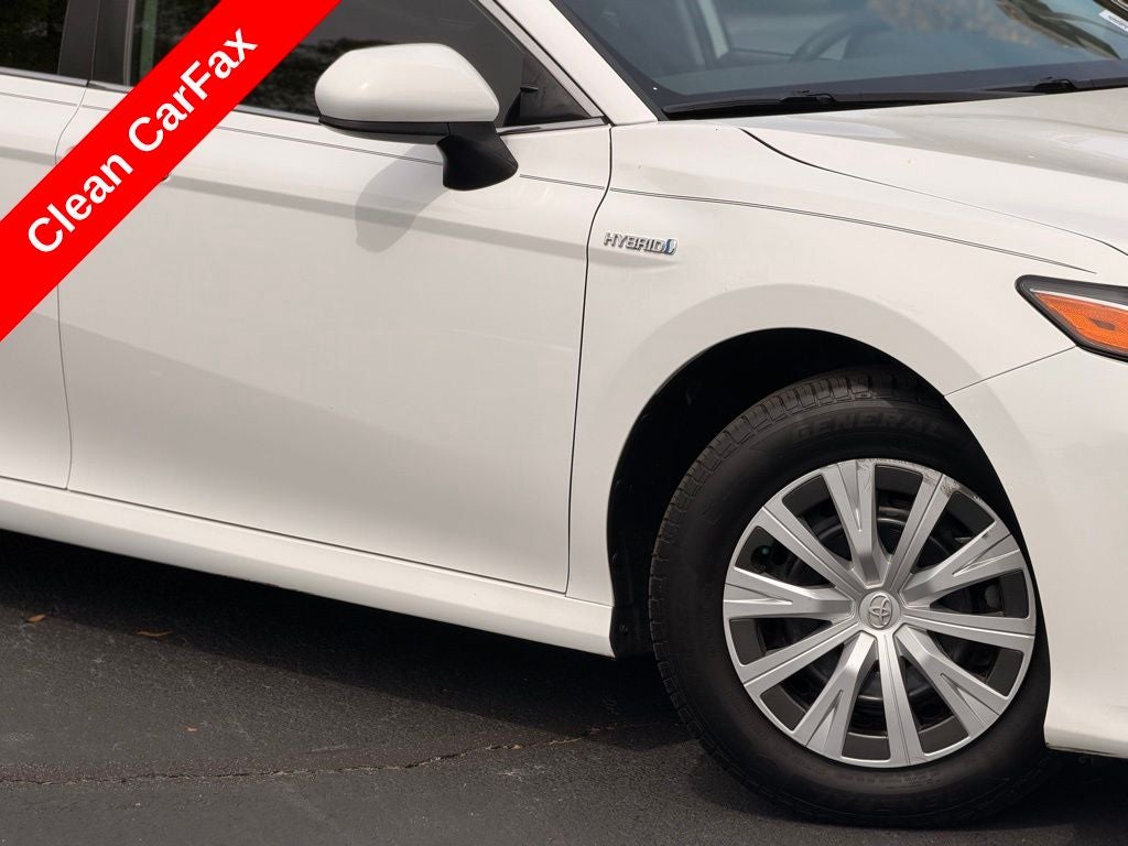 2020 Toyota Camry Hybrid LE