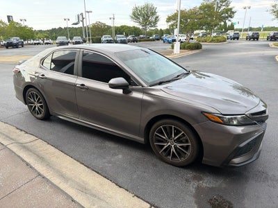 2021 Toyota Camry SE