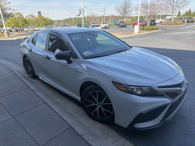 2024 Toyota Camry SE