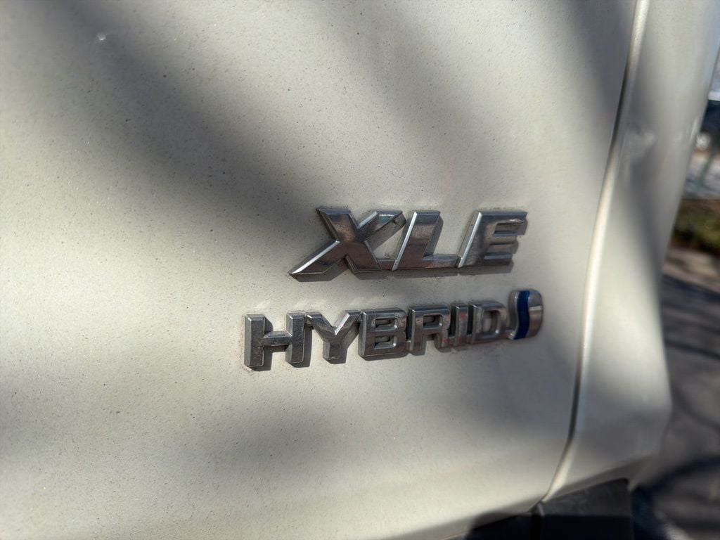2021 Toyota RAV4 Hybrid XLE Premium