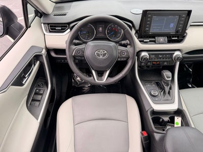 2021 Toyota RAV4 Hybrid XLE Premium