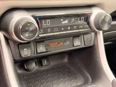 2021 Toyota RAV4 Hybrid XLE Premium