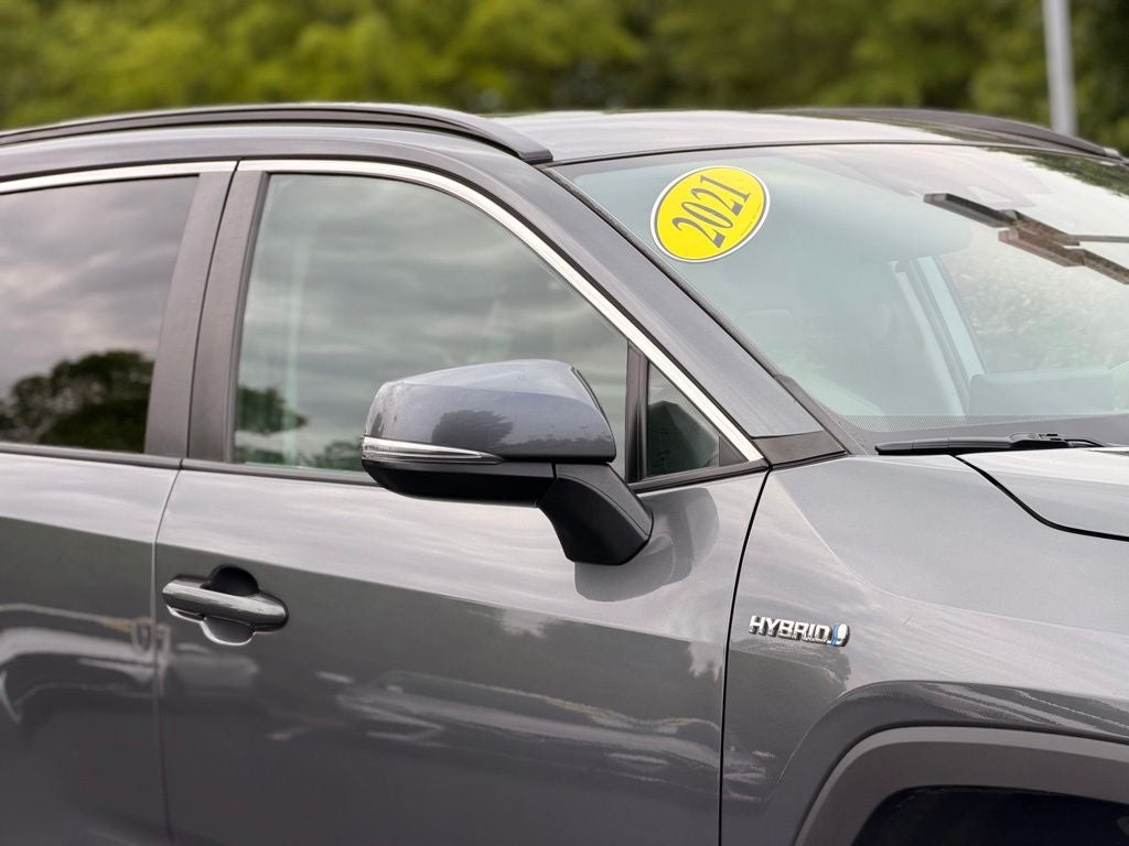 2021 Toyota RAV4 Hybrid XLE Premium