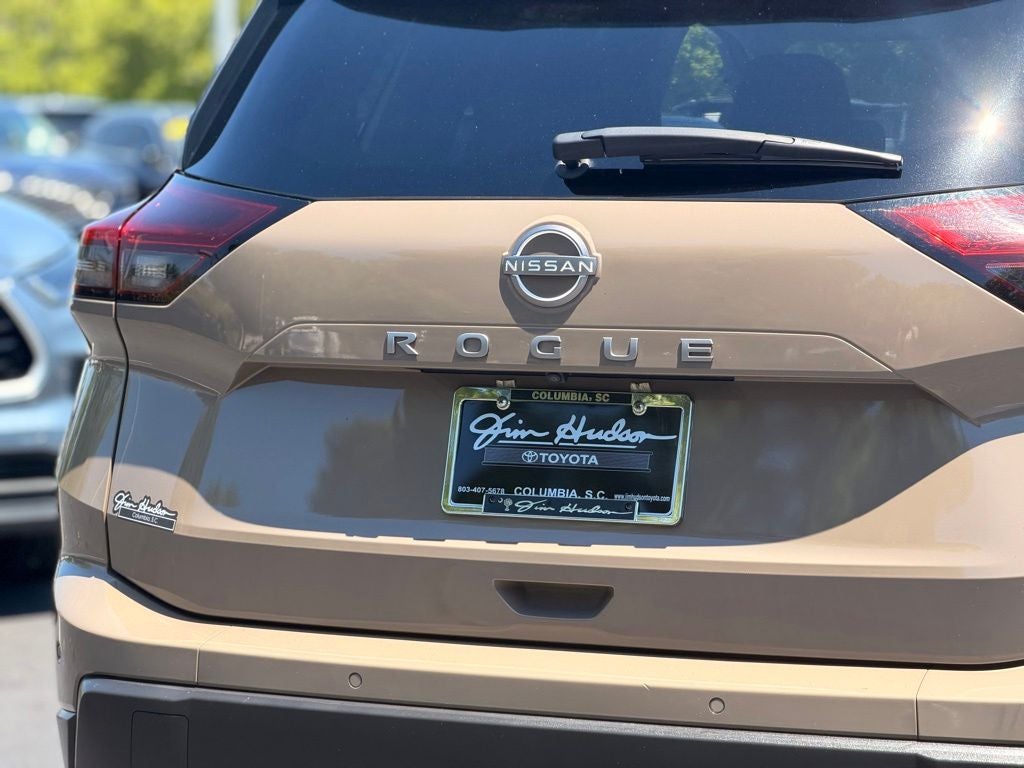 2025 Nissan Rogue SV