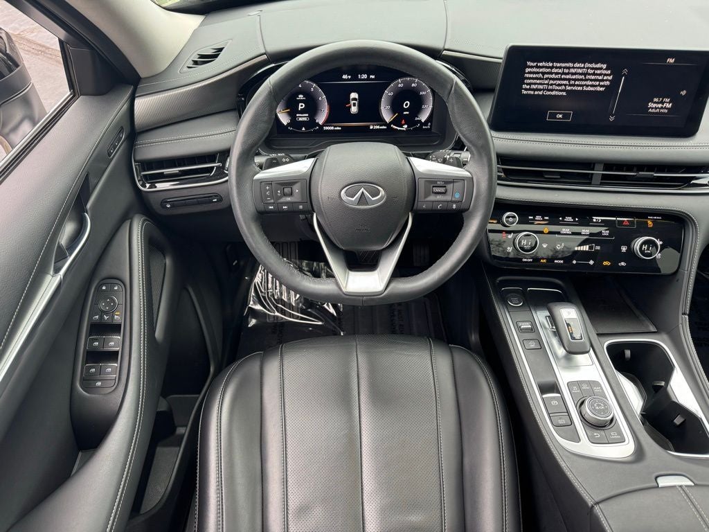 2023 INFINITI QX60 LUXE