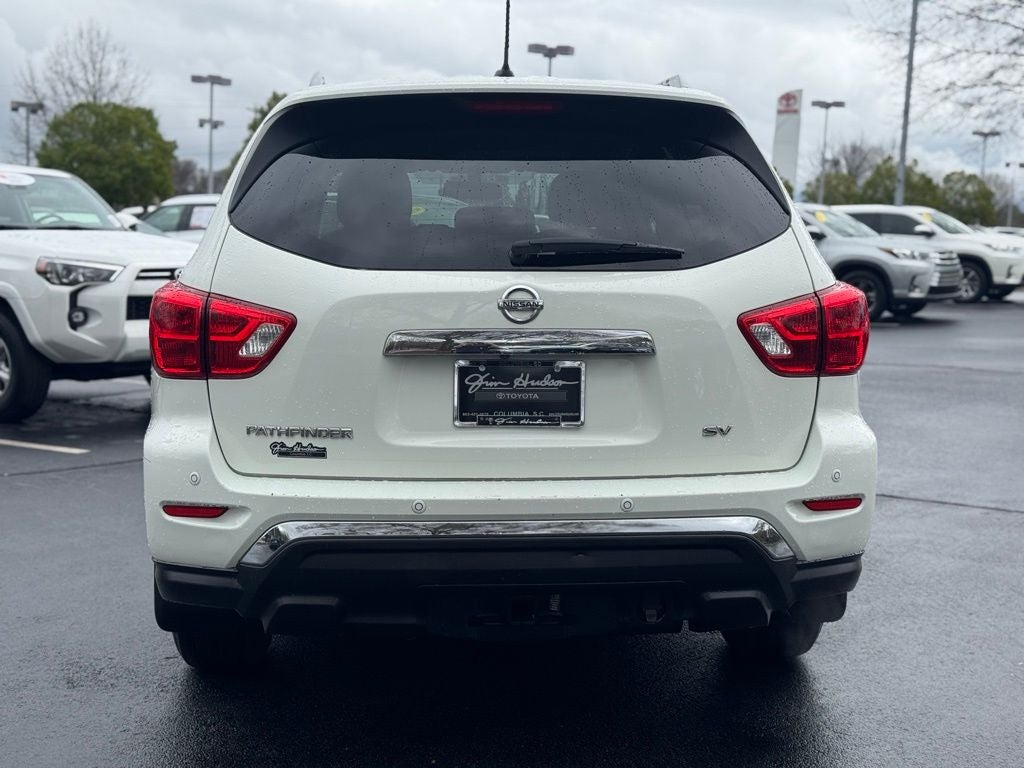 2017 Nissan Pathfinder SV
