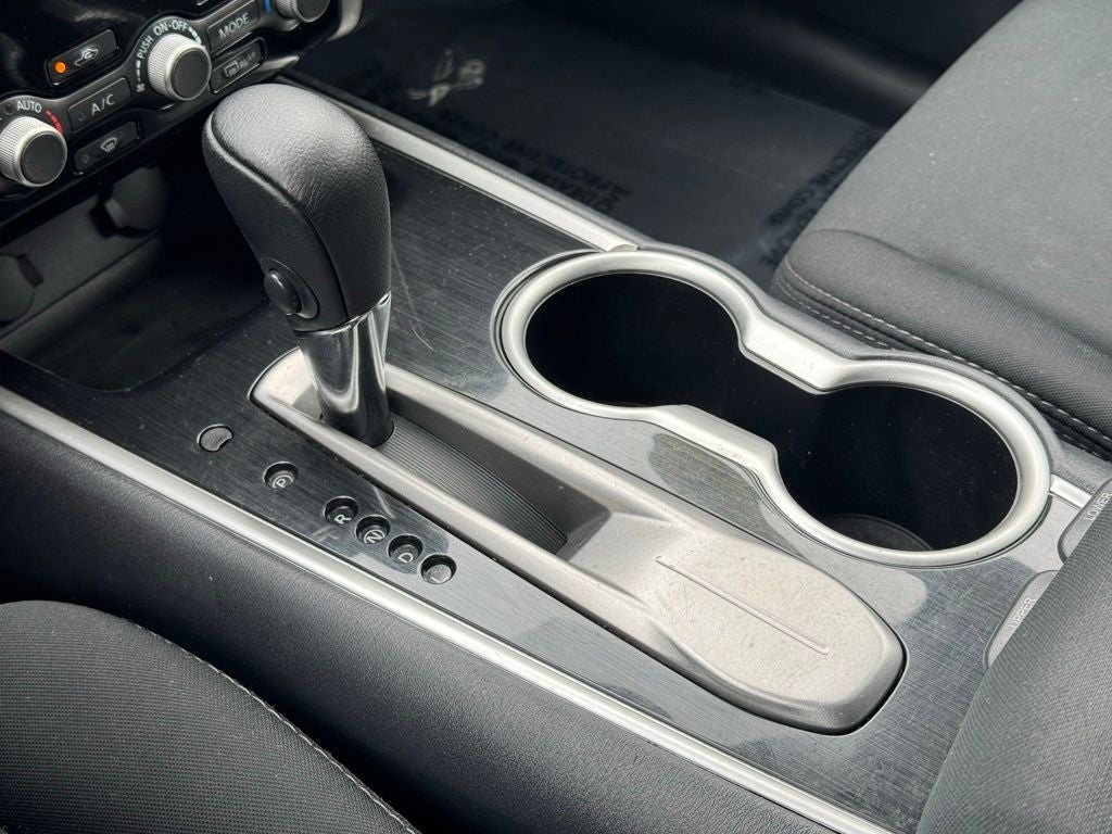 2017 Nissan Pathfinder SV