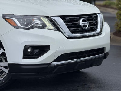 2017 Nissan Pathfinder SV