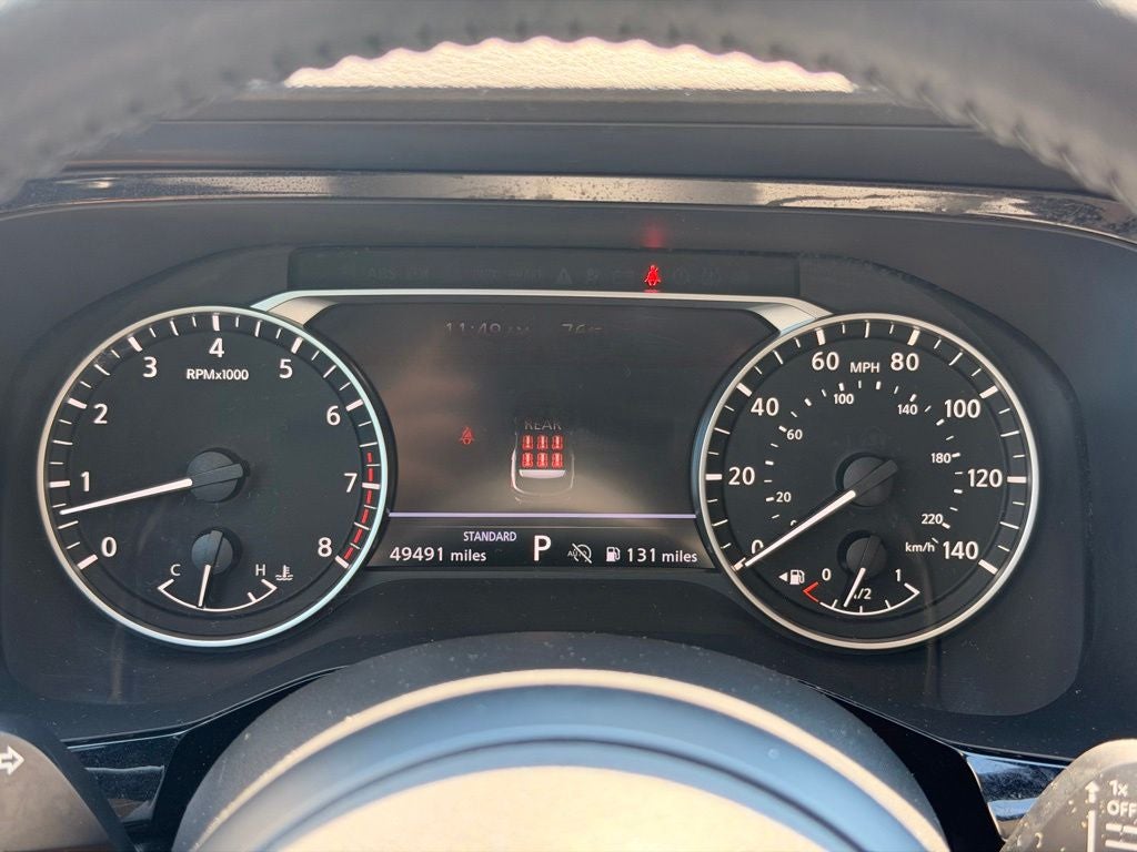 2024 Nissan Pathfinder SV