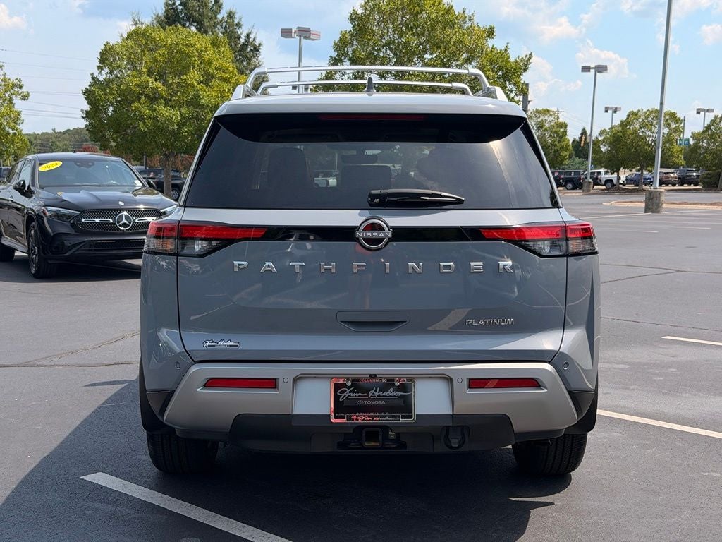 2024 Nissan Pathfinder Platinum