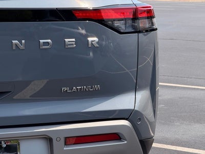 2024 Nissan Pathfinder Platinum