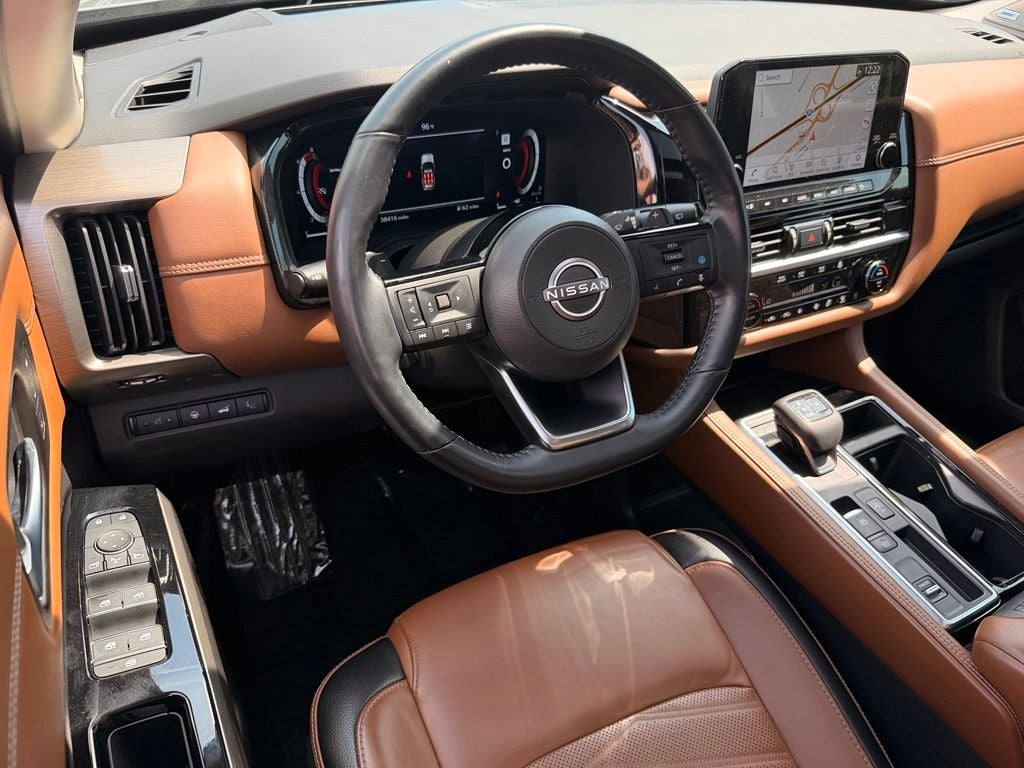 2024 Nissan Pathfinder Platinum