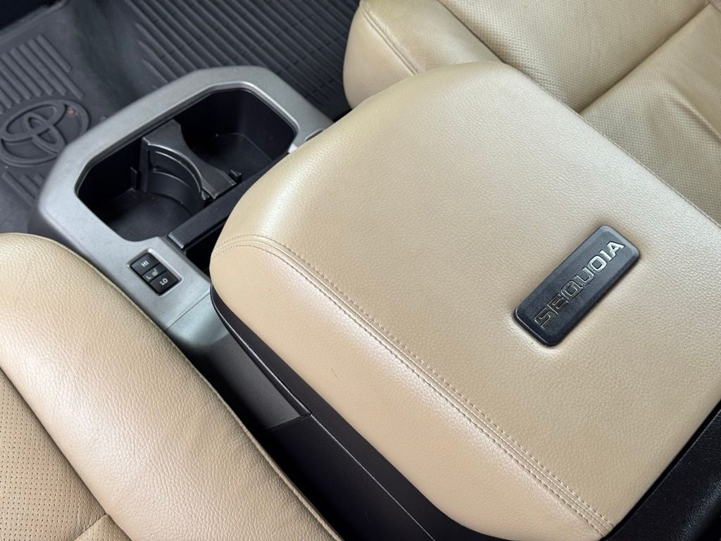 2017 Toyota Sequoia Platinum