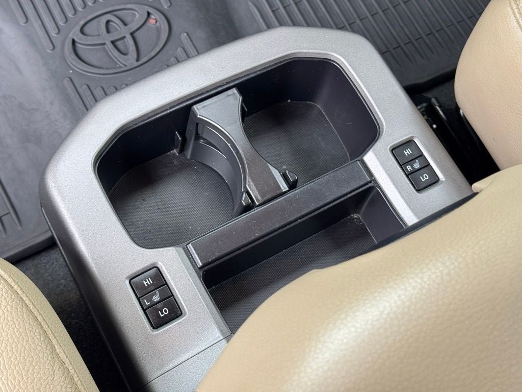 2017 Toyota Sequoia Platinum