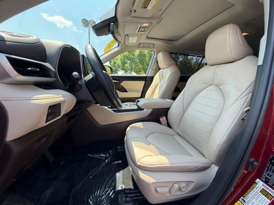 2020 Toyota Highlander Hybrid XLE